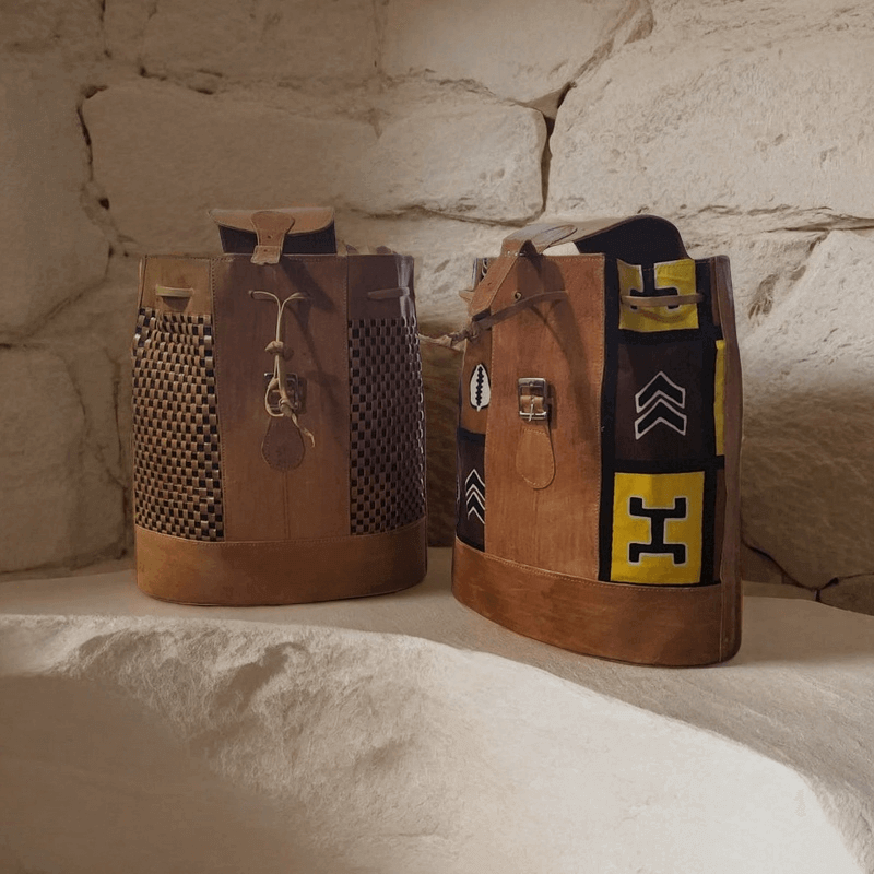Woman hand-made pure leather Rucksack(Black/Yellow Pattern)